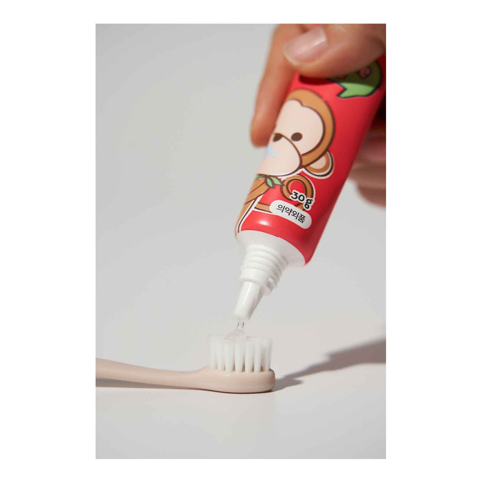 K-Mom Baby Toothpaste 6M+ Strawberry 30g image
