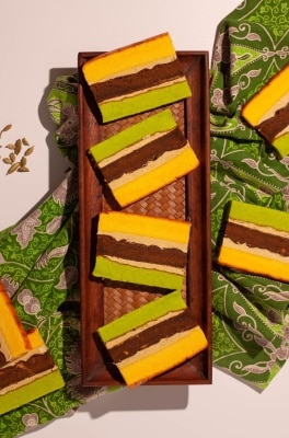 AMBON BOENDA - LAPIS SURABAYA PANDAN 500G