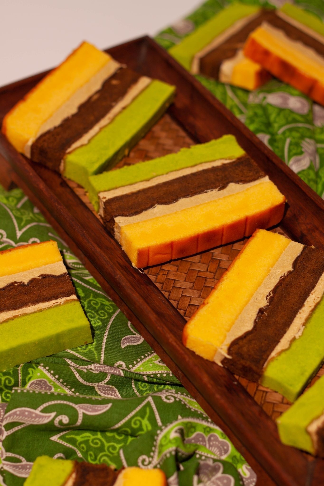 LAPIS SURABAYA PANDAN 500G
