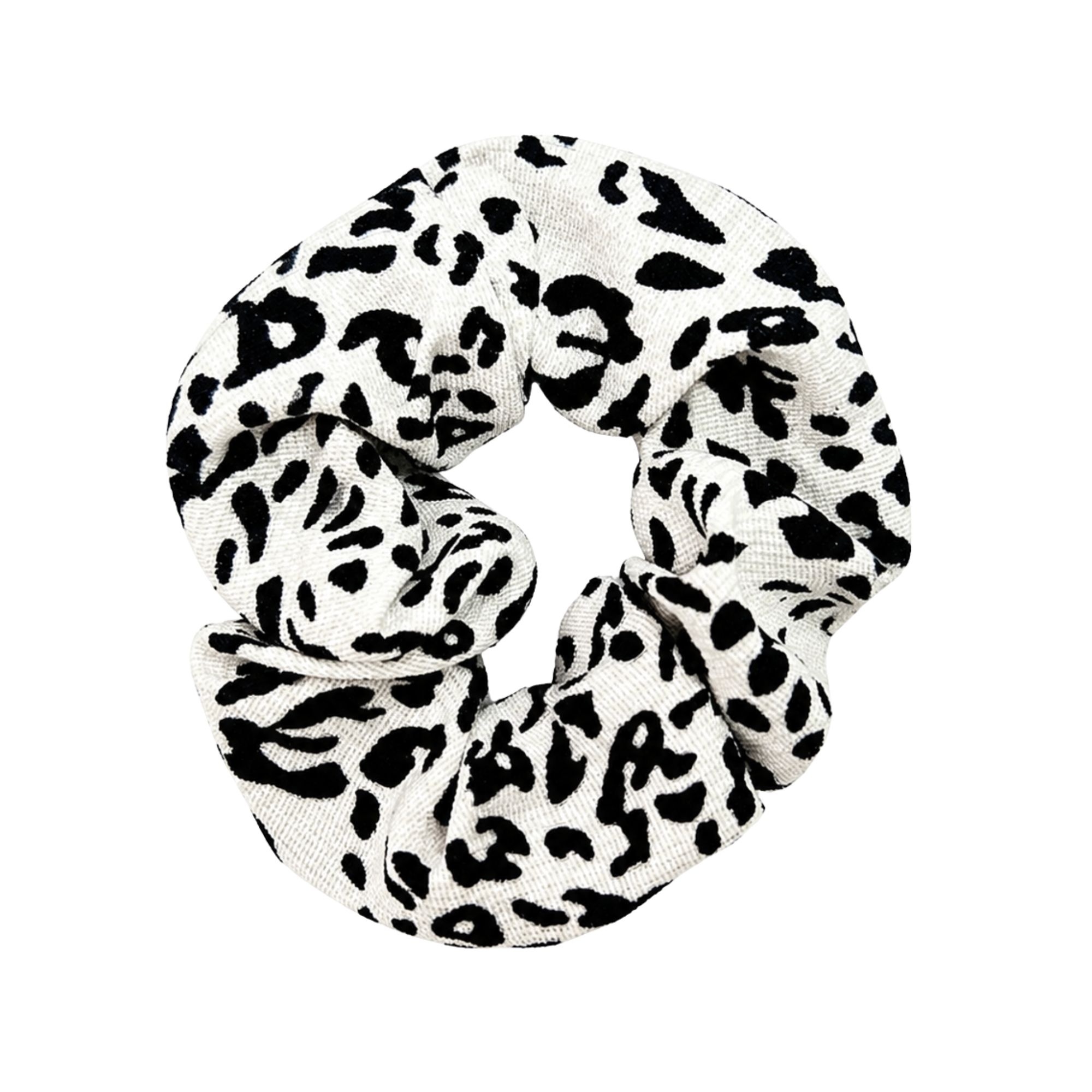 APN-0220%20SCRUNCHIE%20LEOPARD%20PRINT%20BBW%20%283%29-vLQZYk0P-zoom