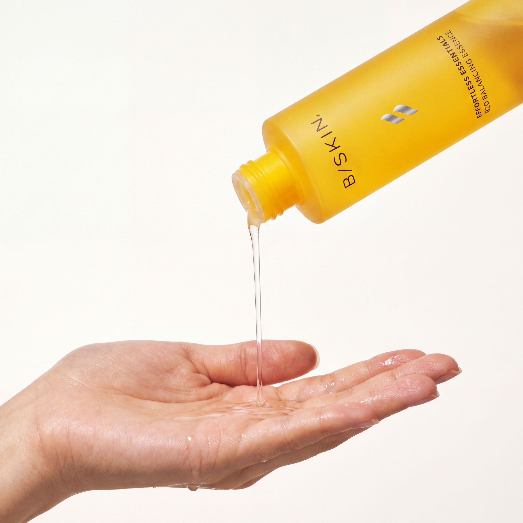 SKIN B2O Balancing Essence (140ml) image