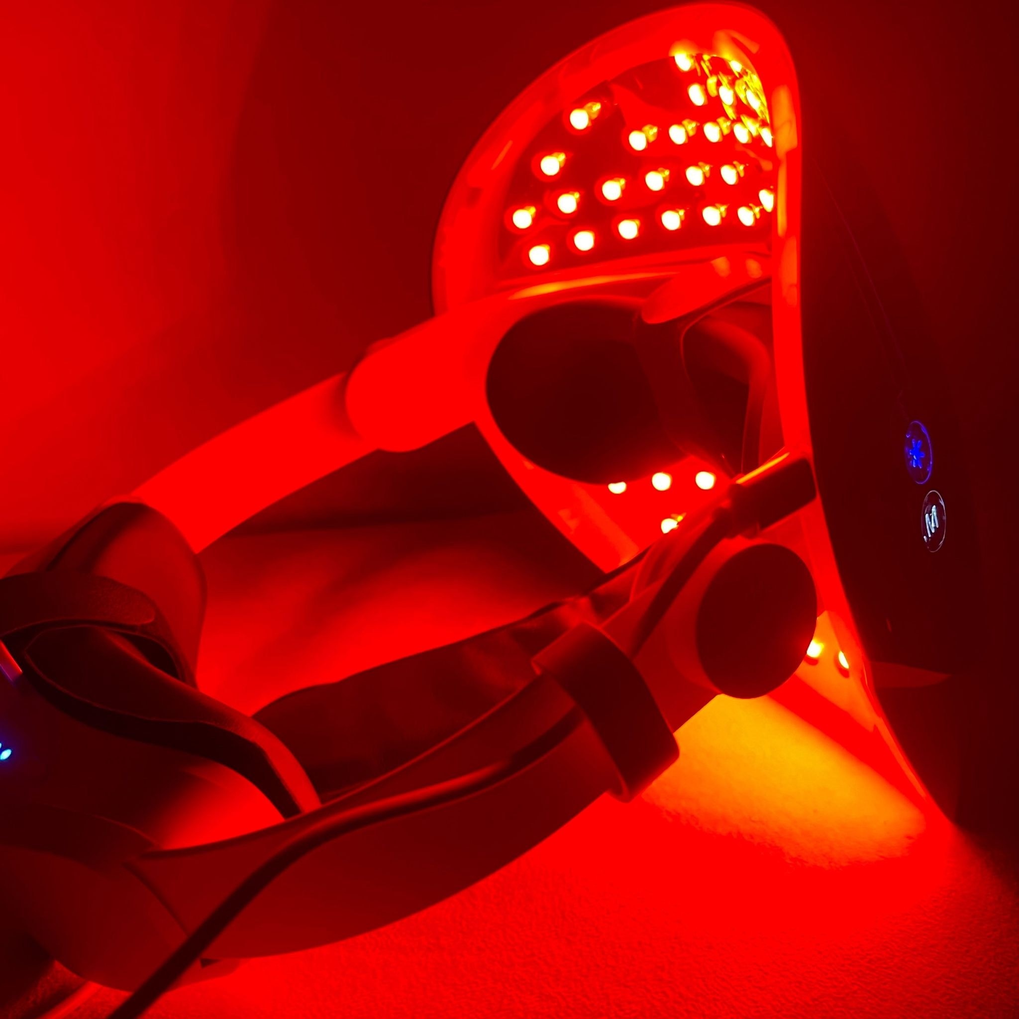 Megami® Vera Aura Pro LED Face Mask