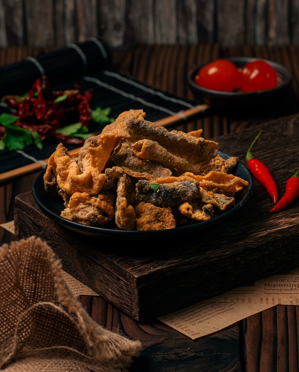 Crusty's Tom Yum Fish Skin with Salted Egg 80g image