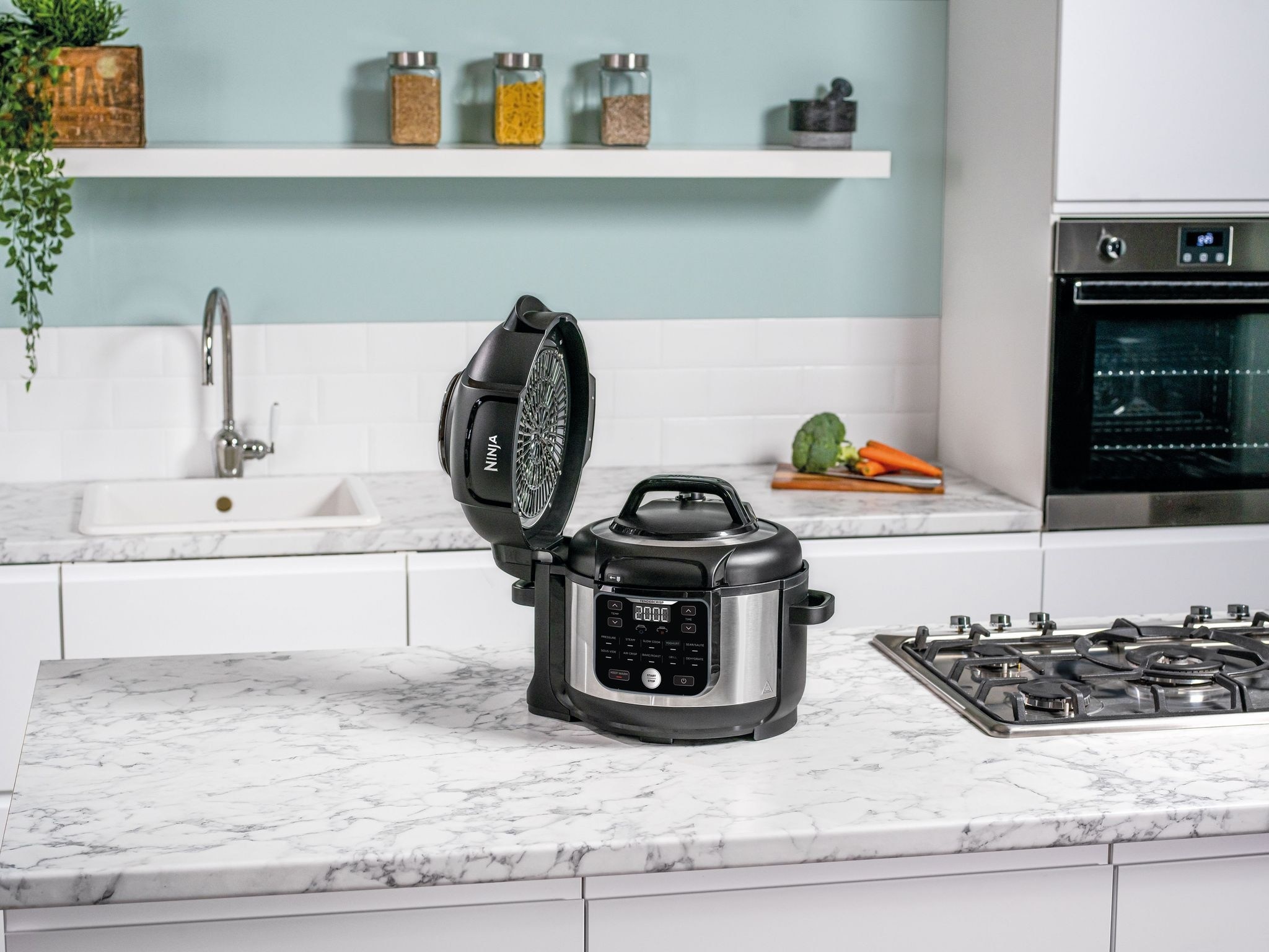 NINJA FOODI 11-IN-1 6L MULTI-COOKER OP350SM