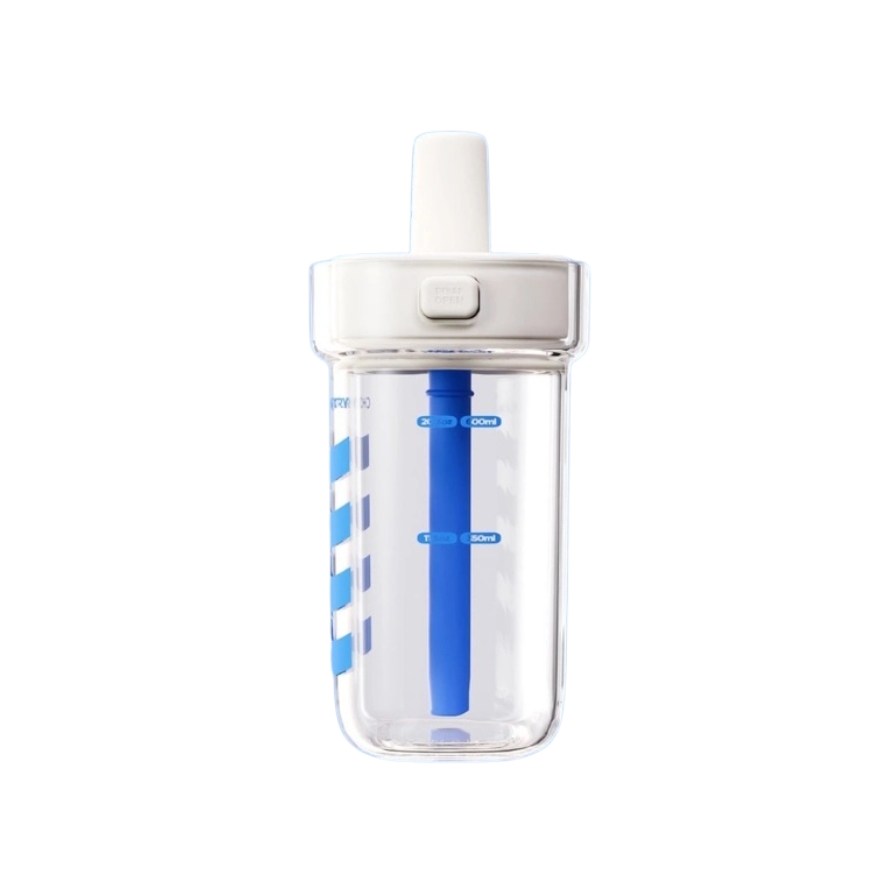 Chako Lab Bobo Square Cup (Tritan) - White Blue