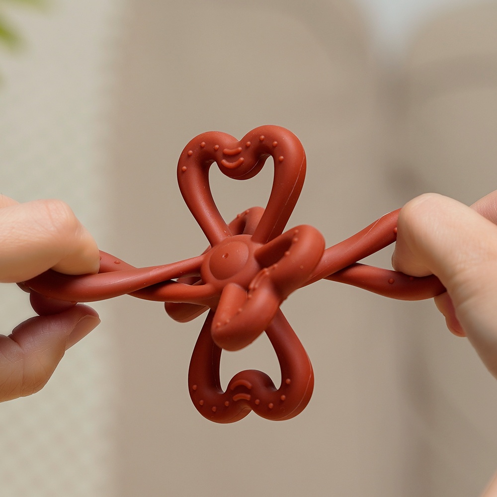 Haakaa Silicone Clover Teether - Oat