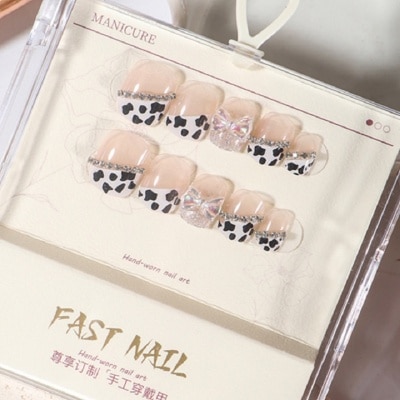 FAST NAIL Trendy adult artificial nail to all occasion. Easy to use