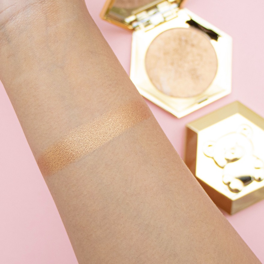 I Heart Revolution Honey Bear Highlighter image