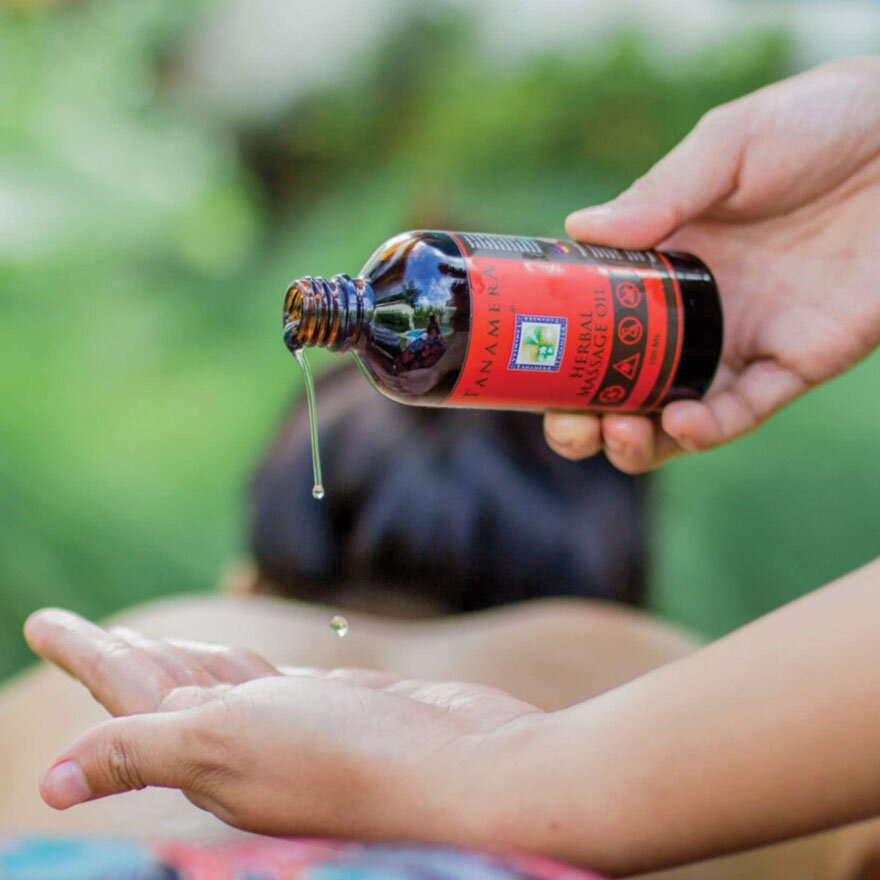 Herbal Massage Oil 100ml image