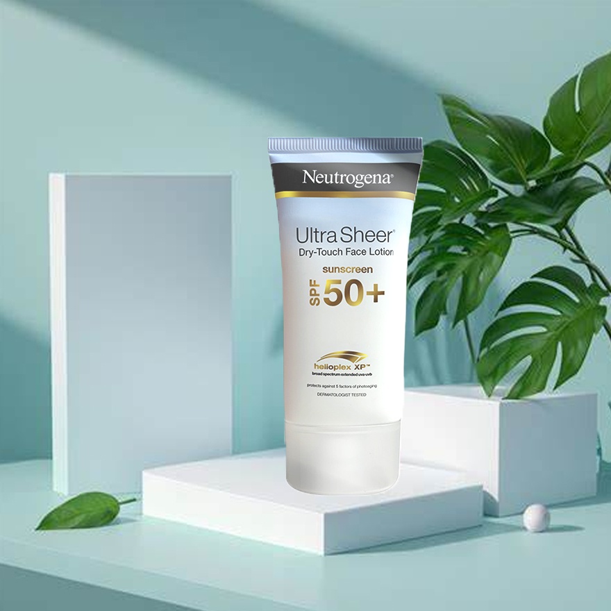 Ultra Sheer Dry Touch Face Lotion 50 ml