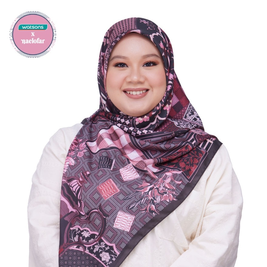 Watsons X Naelofar Limited Edition Jamuan Matted Satin Square - Sago Rose