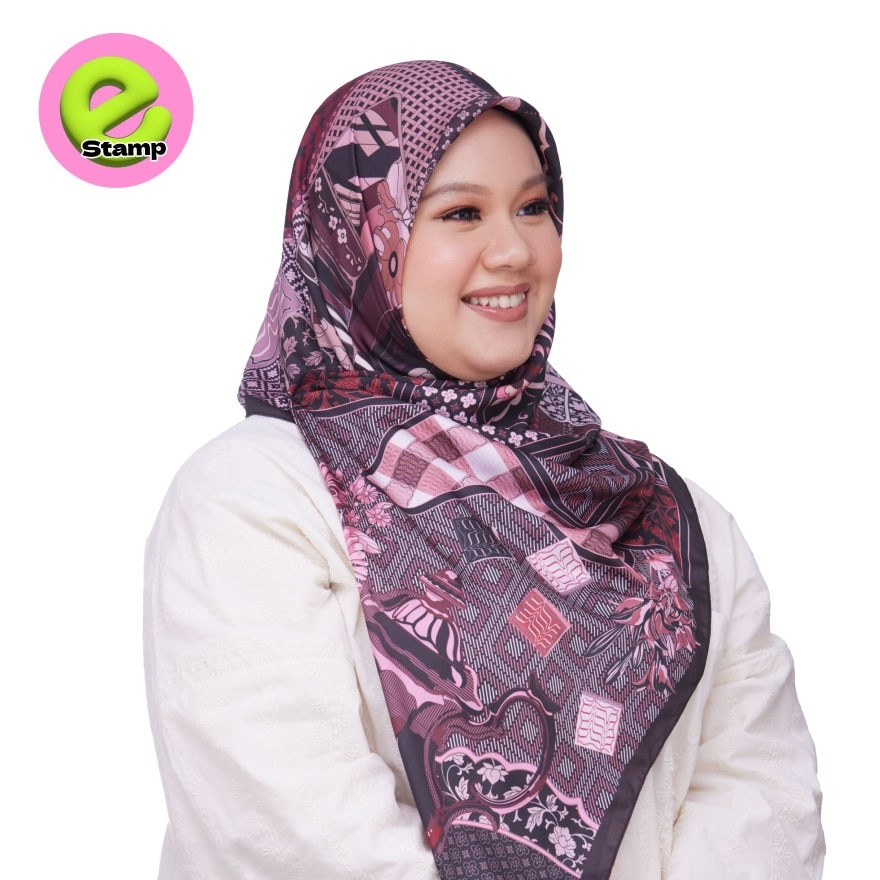 Watsons X Naelofar Limited Edition Jamuan Matted Satin Square - Sago Rose