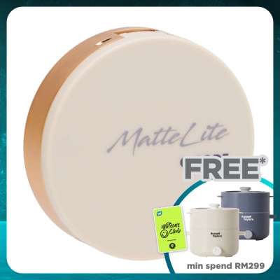 C.CODE MatteLite Two Way Cake W2 10g