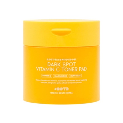 OOTD - Dark Spot Vitamin C Toner Pad 70s image