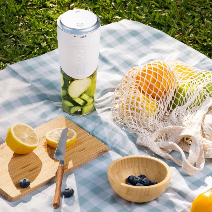 Juice Cup Ultra - Premium Portable Blender (Starlight White) 1s