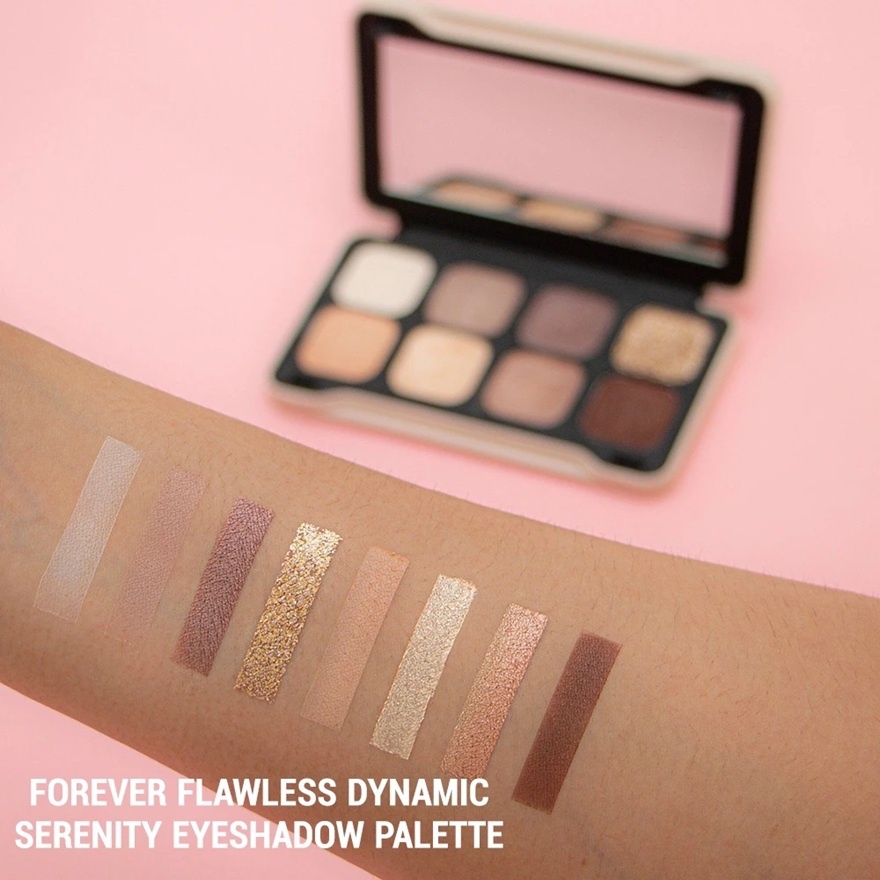 Forever Flawless Dynamic Serenity Eyeshadow Palette image