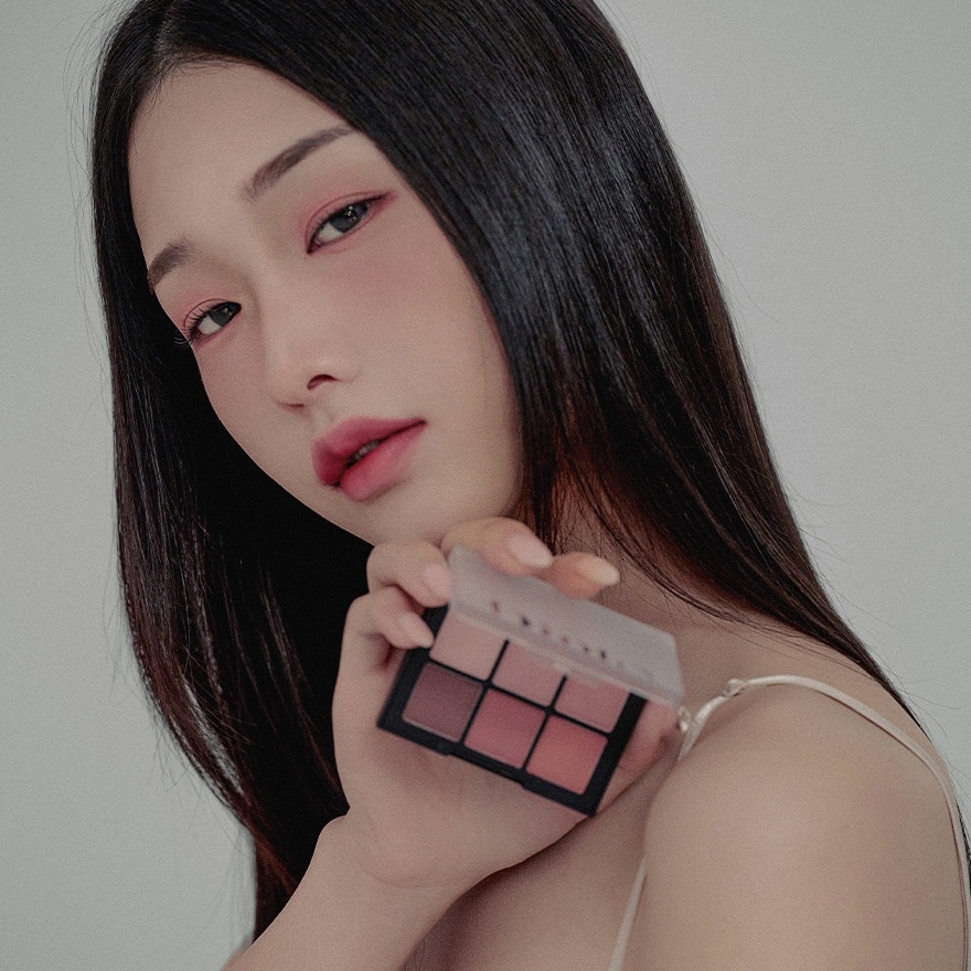 Madame Butterfly Collection Blur-Finish Shadow 708 J.L. Long