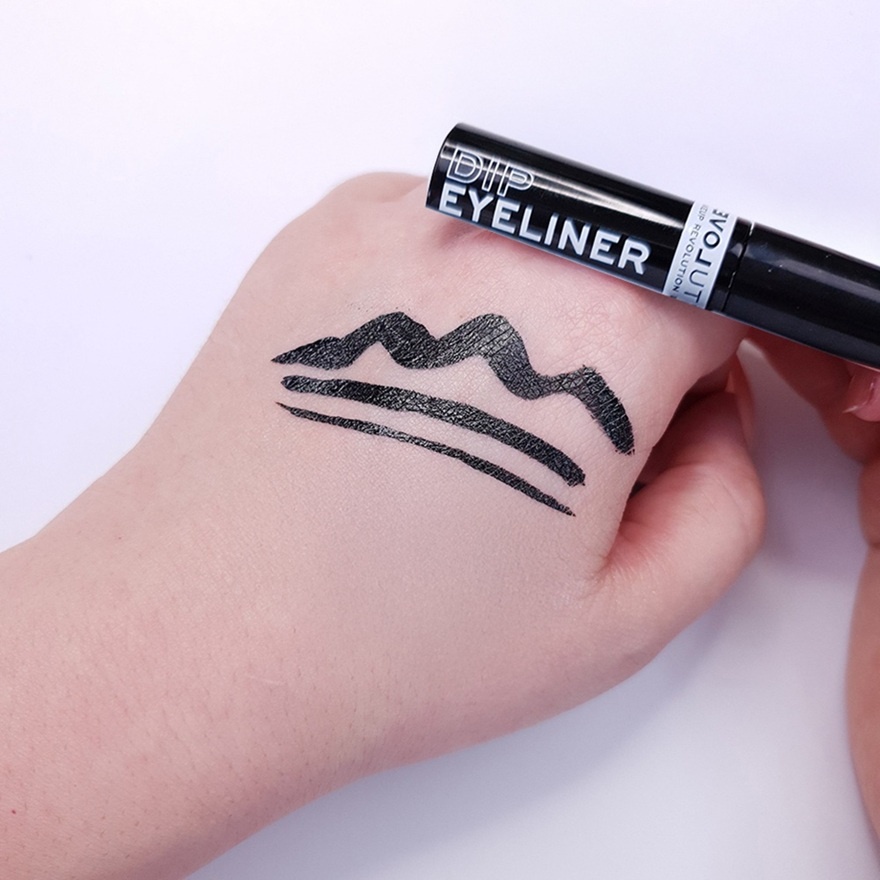 Relove Dip Eyeliner Black image