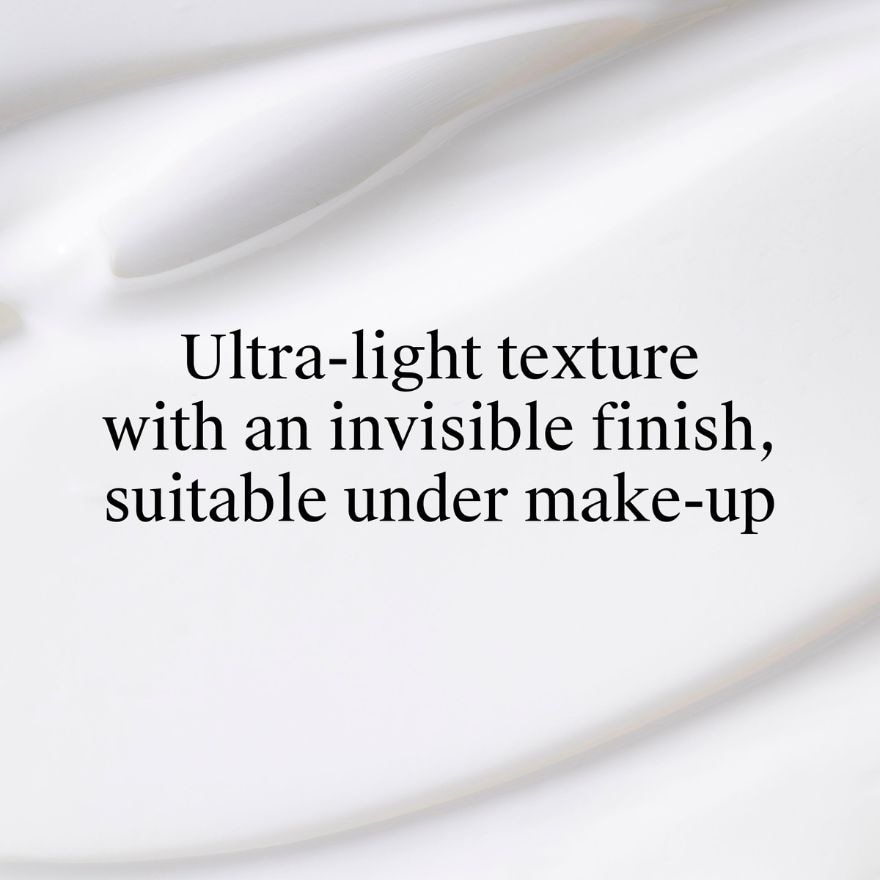 ULTRA SHEER FLUID SUNSCREEN AGE SHIELD SPF50 PA++++ 40ML