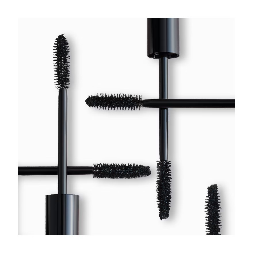Double Dimension Mascara 01
