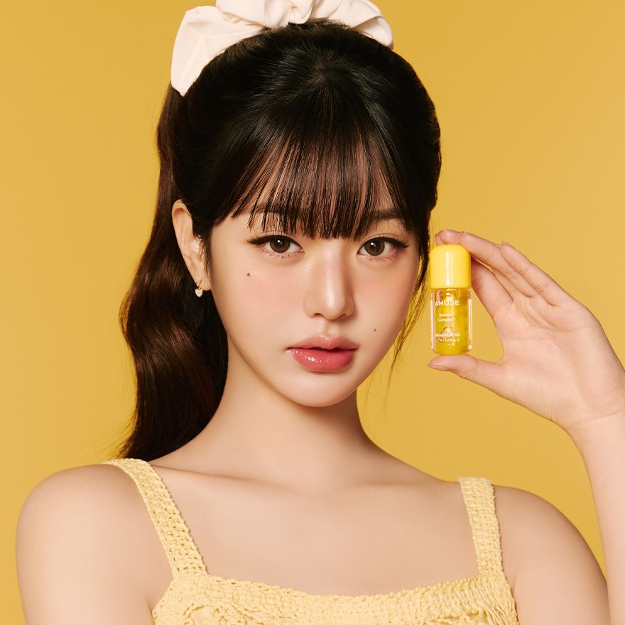 Banana Lip Oil 02 Banana