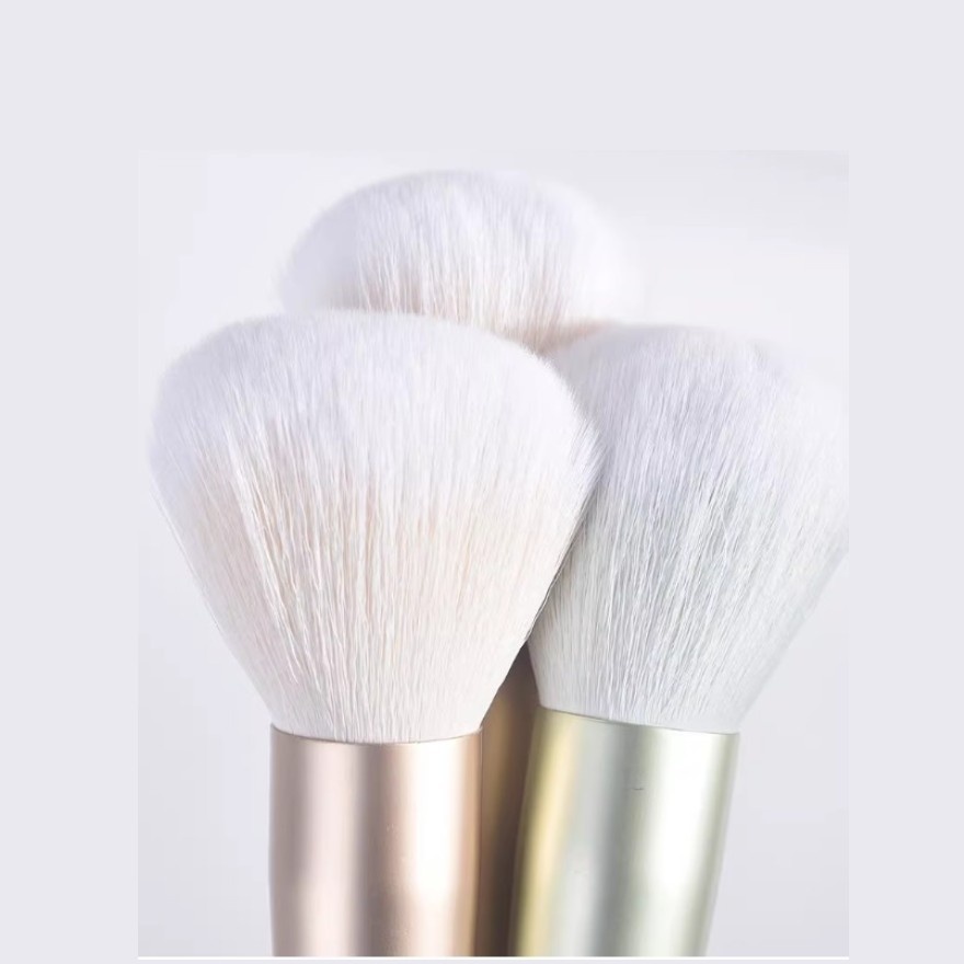 Refreshing Makeup Brush - 08 Powder