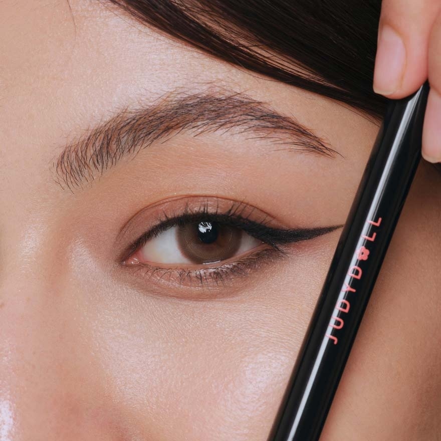 Ink Glider Liquid Eyeliner Intense Black image