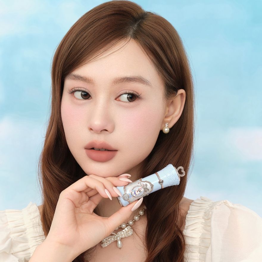 Bunny Garden Collection Cloud Lip Cream B02 Panini image