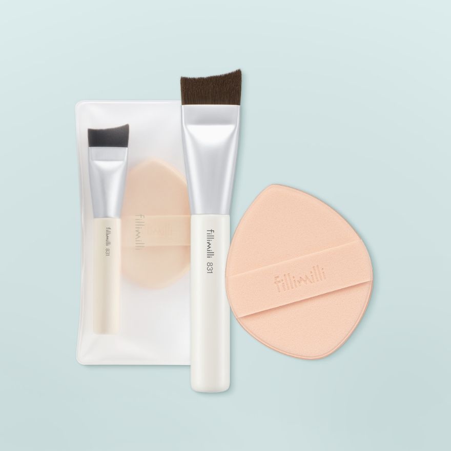 Matte Fit Brush 831 & Puff Duo