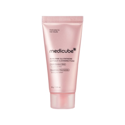 MEDICUBE PDRN Pink Glutathione Capsule Cleansing Foam 30ml image