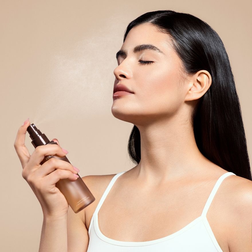 Wake & Boost Hydrating Face Spray image