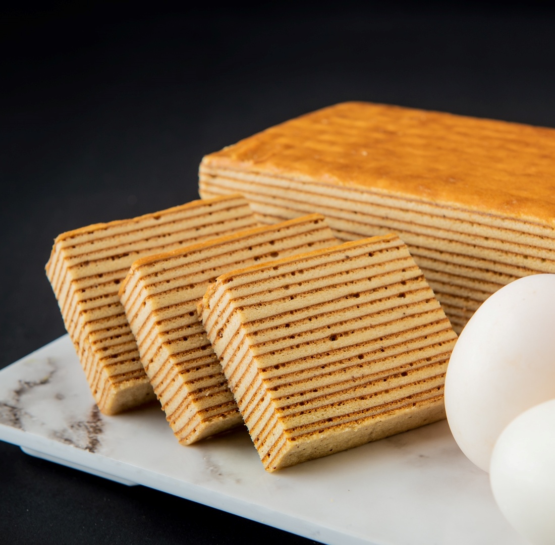 MOIST MIXED SPICES ORIGINAL LAYER CAKE 250G image