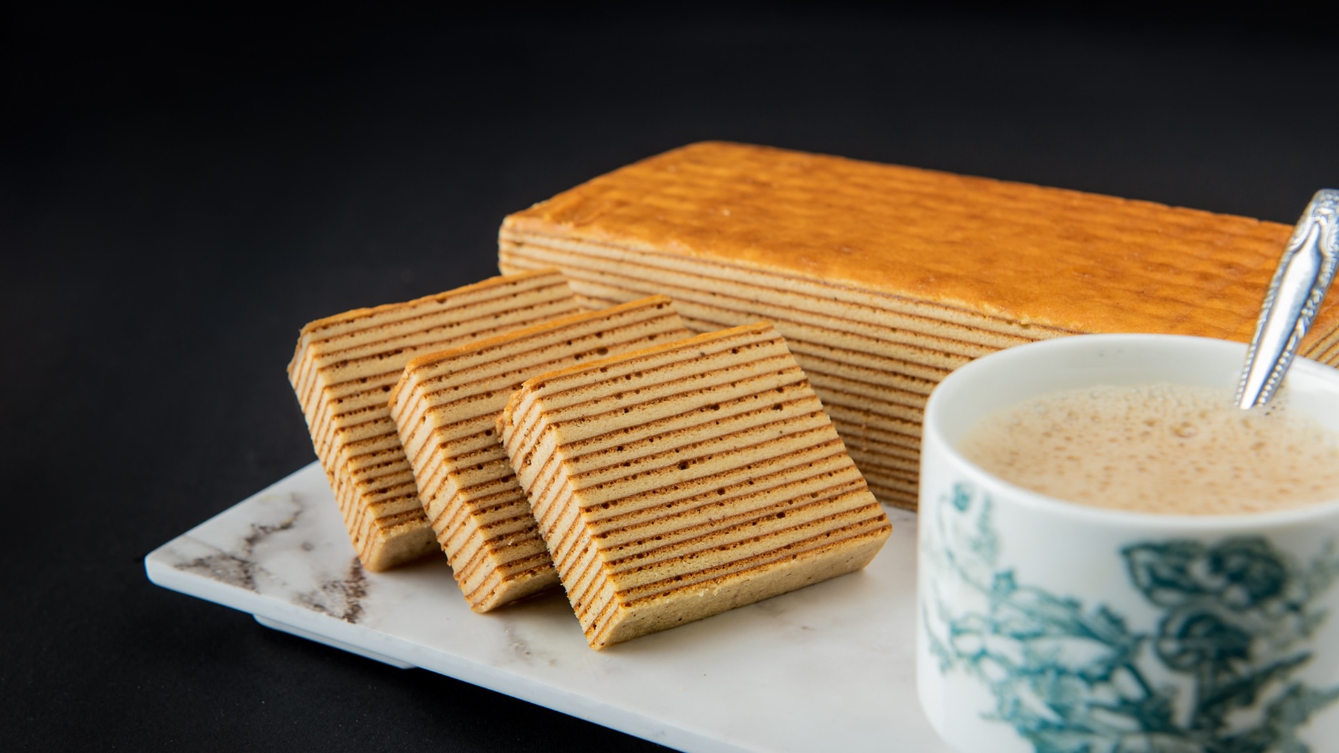 WHITE COFFEE LAYER CAKE